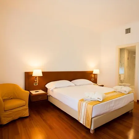 Europa 4* Rende