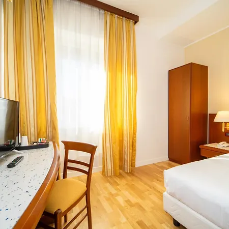 Europa Hotell 4*