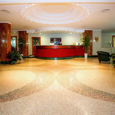 Отель Europa 4*