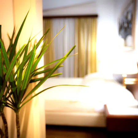 Europa Hotell 4*