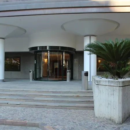 Europa Hotell 4*