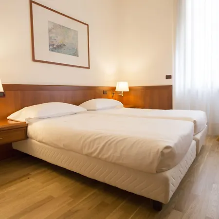 Europa Hotel 4*